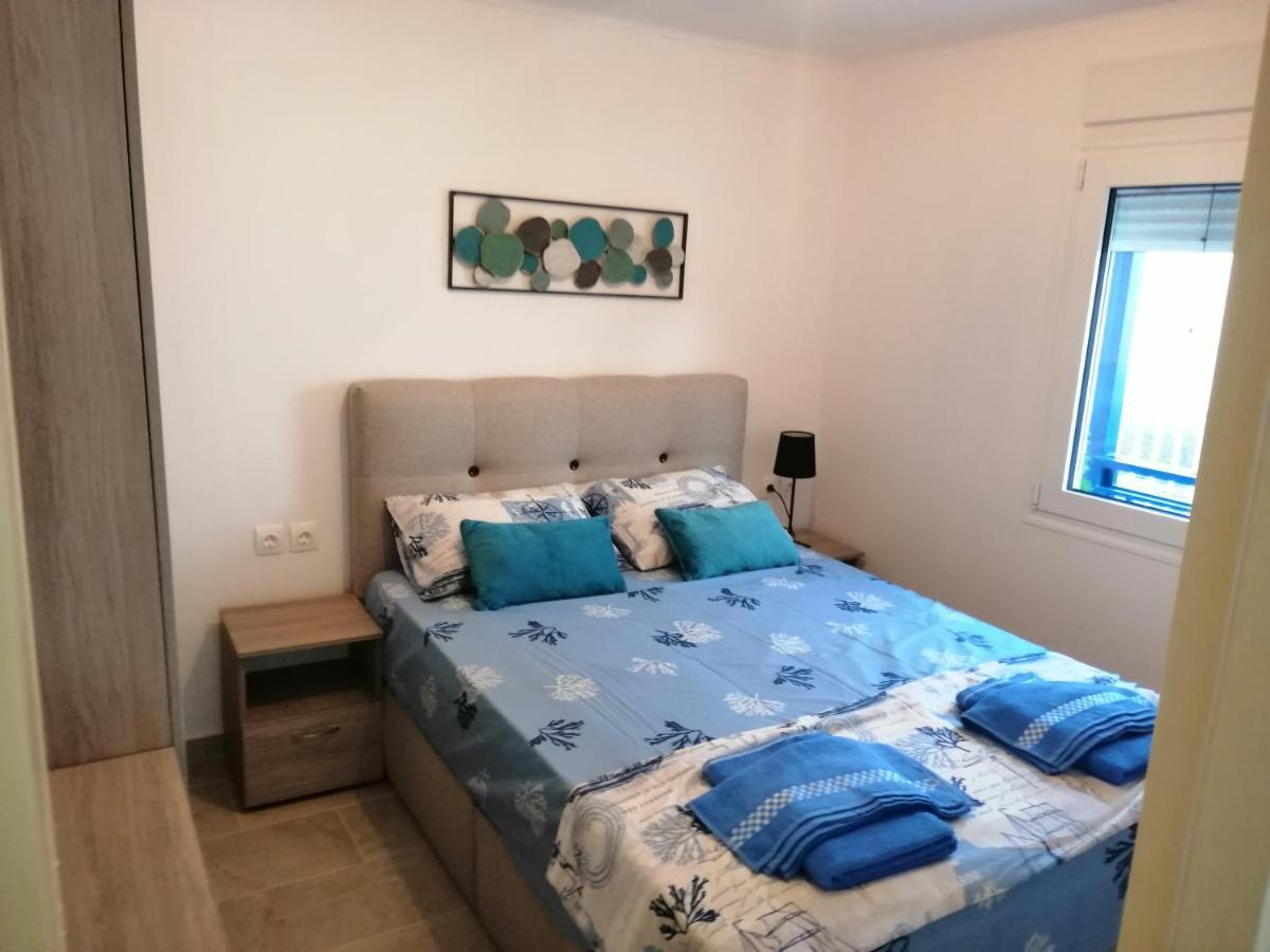 Villa Blue House Nea Kallikrateia Buitenkant foto