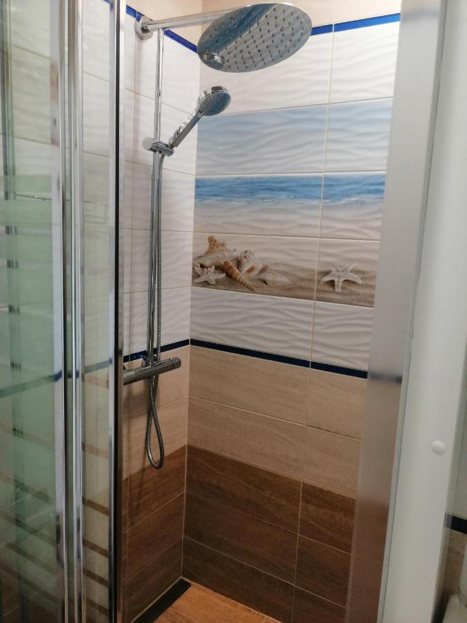 Villa Blue House Nea Kallikrateia Buitenkant foto